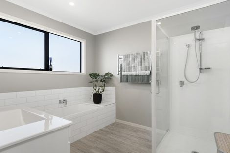 Photo of property in 3 Herring Place, Omokoroa, 3114