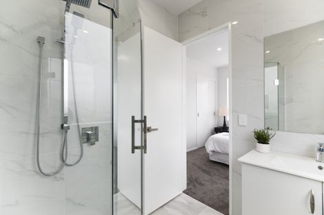 Photo of property in 307b Clayton Road, Pukehangi, Rotorua, 3015