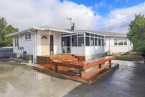 Photo of property in 24 Magdalen Crescent, Pirimai, Napier, 4112