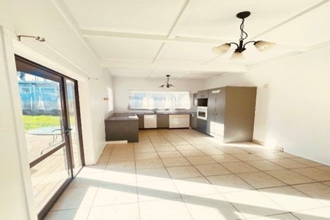 Photo of property in 1/39 Weymouth Road, Manurewa, Auckland, 2102