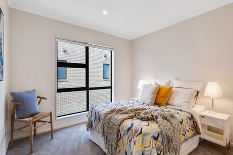 Photo of property in 4 Pepene Avenue, Takanini, 2112