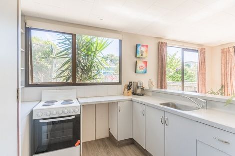 Photo of property in 10a Poplar Avenue, Raumati South, Paraparaumu, 5032