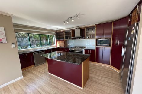 Photo of property in 26 Ballymore Drive, Pinehill, Auckland, 0632