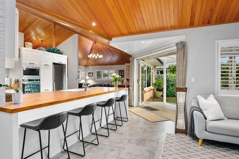 Photo of property in 6 Abergeldie Way, Cambridge, 3434