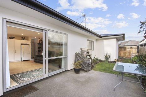 Photo of property in 1/363 Avonhead Road, Avonhead, Christchurch, 8042