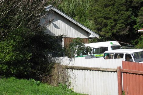 Photo of property in 10 August Avenue, Wainuiomata, Lower Hutt, 5014