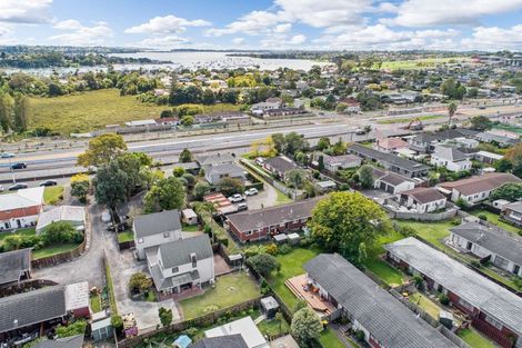 Photo of property in 1/53 Pakuranga Road, Pakuranga, Auckland, 2010