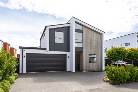 Photo of property in 1/177 Edgeware Road, Edgeware, Christchurch, 8013