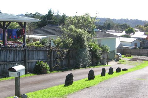Photo of property in 27 Wallace Road, Ranui, Auckland, 0612