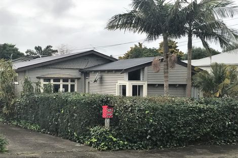 Photo of property in 28 Lloyd Avenue, Mount Albert, Auckland, 1025