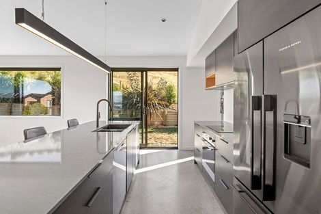 Photo of property in 13 Magpie Place, Lake Hawea, Wanaka, 9382