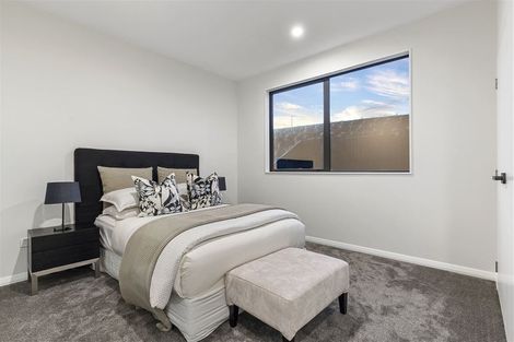 Photo of property in 8 Kumukumu Road, Long Bay, Auckland, 0630