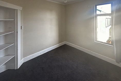 Photo of property in 37 Manuka Street, Castlecliff, Whanganui, 4501