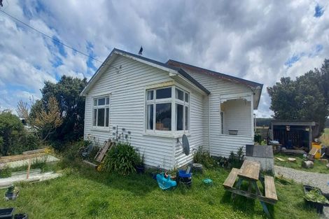 Photo of property in 858 Papatotara Road, Papatotara, Tuatapere, 9691