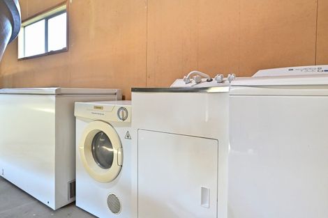 Photo of property in 6 Argyle Street, Mahia, 4198