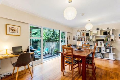 Photo of property in 13 Sylvan Valley Avenue, Titirangi, Auckland, 0604