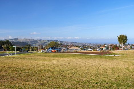Photo of property in 13 Flagstaff Drive, Helensburgh, 9010
