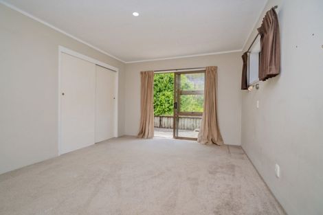 Photo of property in 4 Pohutukawa Grove, Whitianga, 3510