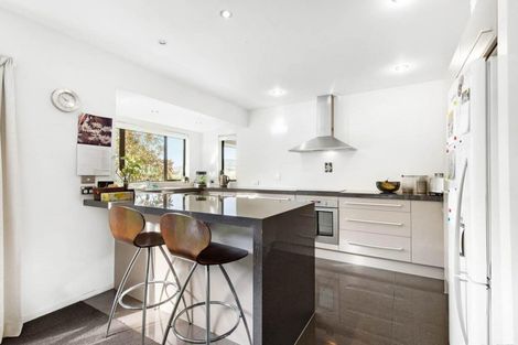 Photo of property in 14 Brownlee Place, Pukekohe, 2120