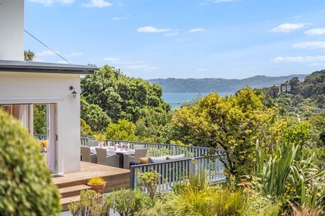 Photo of property in 31 Walter Road, Lowry Bay, Lower Hutt, 5013