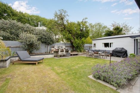 Photo of property in 18 Keirunga Road, Havelock North, 4130