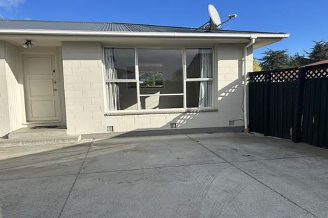 Photo of property in 1/18 Inwoods Road, Parklands, Christchurch, 8083
