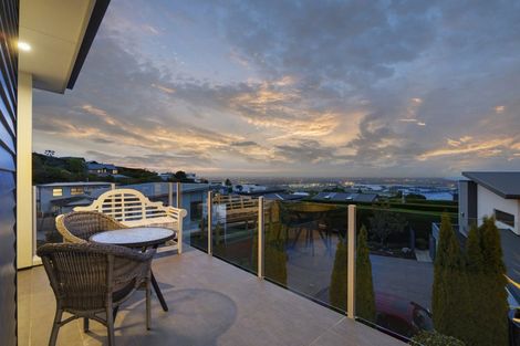 Photo of property in 243 Mount Pleasant Road, Mount Pleasant, Christchurch, 8081