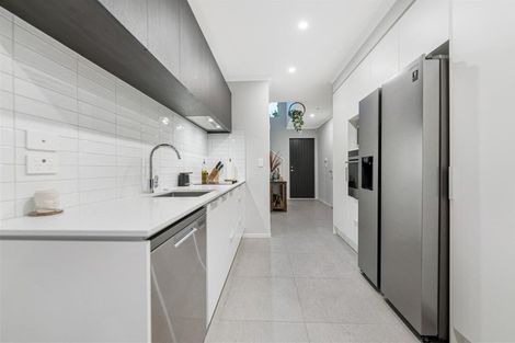 Photo of property in 17 Richard Petterd Way, Swanson, Auckland, 0614