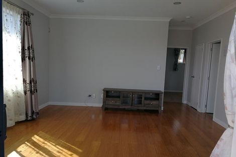 Photo of property in 16 Velma Road, Hillcrest, Auckland, 0627