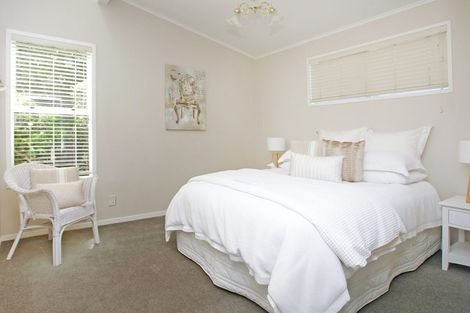 Photo of property in 1/29 Parkvale Road, Karori, Wellington, 6012