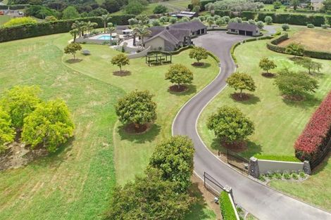 Photo of property in 1125a Glenbrook Road, Glenbrook, Waiuku, 2681