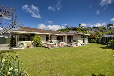 Photo of property in 56 Hetley Crescent, Taradale, Napier, 4112