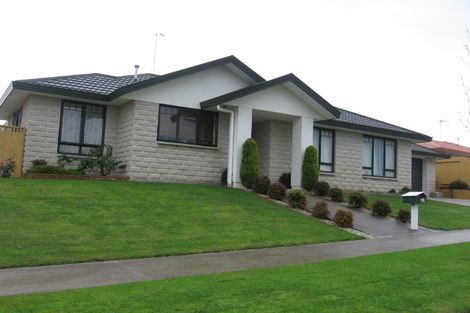 Photo of property in 102 Parnell Heights, Kelvin Grove, Palmerston North, 4414