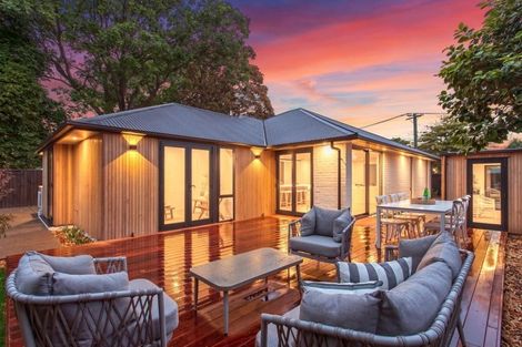 Photo of property in 35 Tui Street, Fendalton, Christchurch, 8041