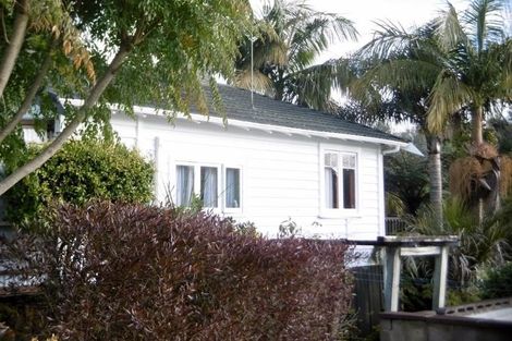 Photo of property in 2 Charles Street, Te Kamo, Whangarei, 0112
