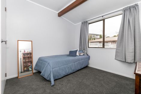 Photo of property in 15 Carew Street, Nawton, Hamilton, 3200