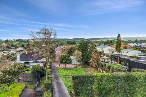 Photo of property in 16 Oxford Street, Tirau, 3410