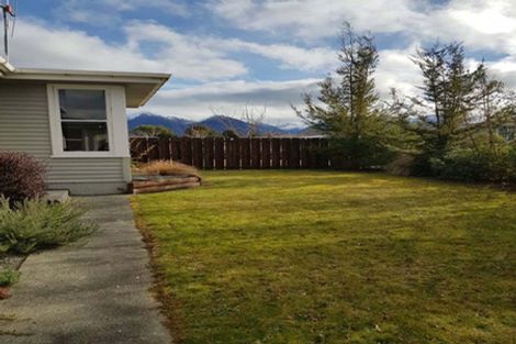 Photo of property in 20 Freestone Place, Manapouri, 9679