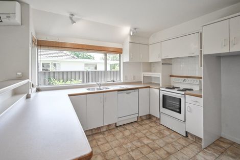 Photo of property in 2/10 Mchardy Street, Havelock North, 4130