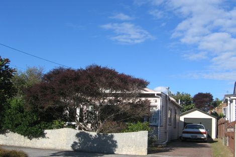 Photo of property in 12 Riddlers Crescent, Petone, Lower Hutt, 5012