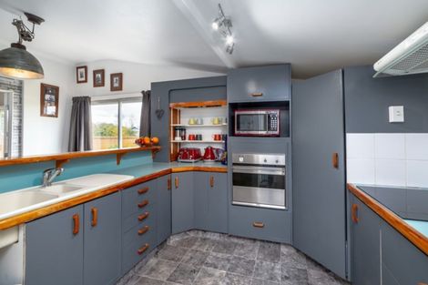 Photo of property in 1 Sedcole Street, Pahiatua, 4910