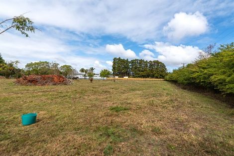 Photo of property in 152 Boord Crescent, Kumeu, 0891