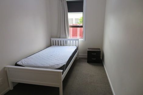 Photo of property in 35 Bay Street, Petone, Lower Hutt, 5012