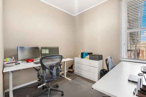 Photo of property in 124 Kanohi Road, Kaukapakapa, 0873