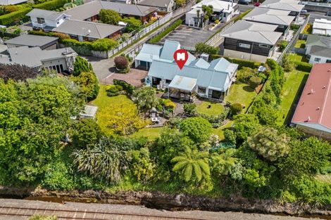 Photo of property in 13a Mangorei Road, Strandon, New Plymouth, 4312