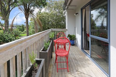 Photo of property in 5 Cognac Place, Henderson, Auckland, 0612