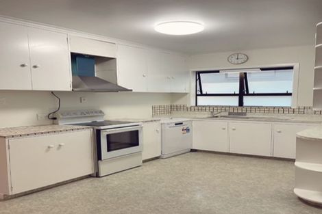 Photo of property in 2/104 Forrest Hill Road, Forrest Hill, Auckland, 0620