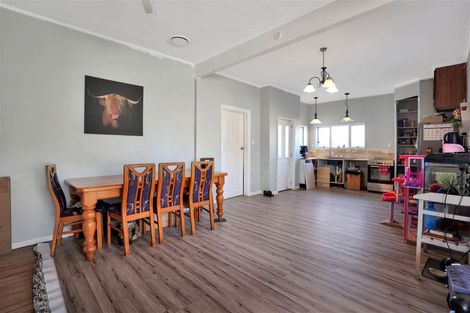 Photo of property in 68 Oxford Street, Hampstead, Ashburton, 7700