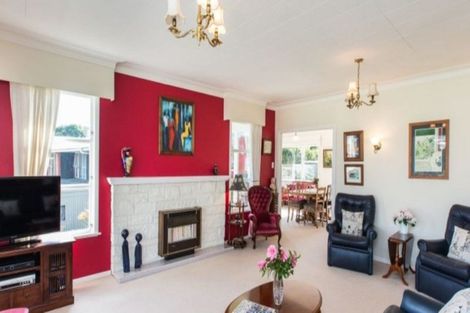 Photo of property in 8 Kensington Mews, Hokowhitu, Palmerston North, 4410