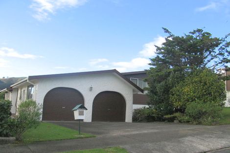 Photo of property in 11 Rembrandt Avenue, Tawa, Wellington, 5028